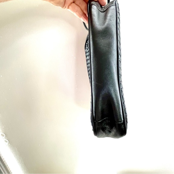 Ganson/Black/ShoulderbagWeave/Double Strap/Zipper Closure/Vintage/Hong Kong - Picture 14 of 15